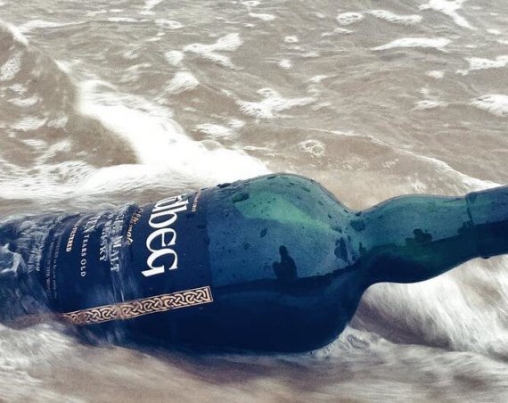 Whisky Ardbeg pływająca w Morzu Bałtyckim